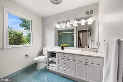 112 Hunt Valley Circle, Berwyn, PA 19312 - Photo 28
