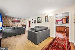 15 Scott Ln, Brookhaven, PA 19015 - Photo 4