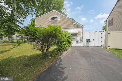 2400 Grand Avenue, Holmes, PA 19043 - Photo 10
