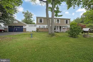 2400 Grand Ave, Holmes, PA 19043 - Photo 6