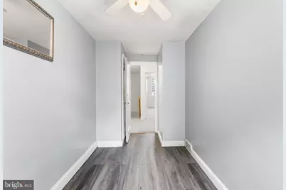 390 Glen Cove, Collingdale, PA 19023 - Photo 18