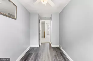390 Glen Cove, Collingdale, PA 19023 - Photo 18