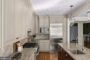 5105 Parkview Dr, Haverford, PA 19041 - Photo 12