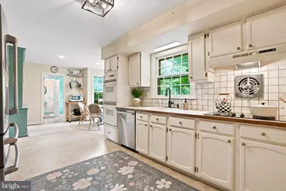 736 Governor Circle, Newtown Square, PA 19073 - Photo 4