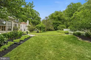 736 Governor Cir, Newtown Square, PA 19073 - Photo 40
