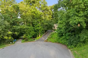 48 Locust Farm Dr, Thornton, PA 19373 - Photo 44