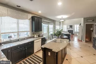 4 Marshall Ct, Glen Mills, PA 19342 - Photo 6