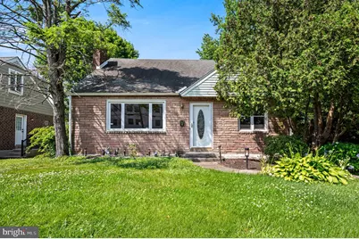 640 S Eagle Road, Havertown, PA 19083 - Photo 2