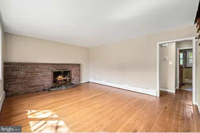 640 S Eagle Road, Havertown, PA 19083 - Photo 4