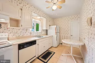 105 Harmil Rd, Broomall, PA 19008 - Photo 10