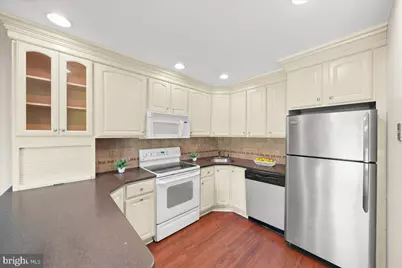 1704 N Glen Drive #1704, Glen Mills, PA 19342 - Photo 6