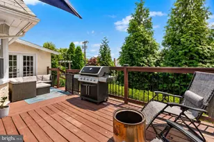 2404 Poplar Rd, Havertown, PA 19083 - Photo 10