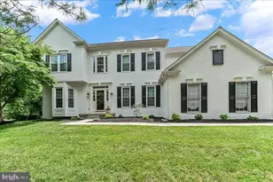 39 Maple Ln, Glen Mills, PA 19342 - Photo 1