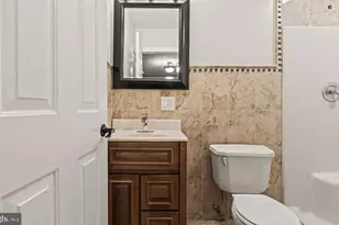 377 E Madison Ave, Clifton Heights, PA 19018 - Photo 12