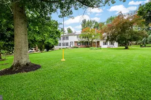 4 Mendenhall Dr, Glen Mills, PA 19342 - Photo 4