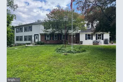 4 Mendenhall Drive, Glen Mills, PA 19342 - Photo 2