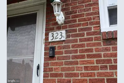 323 N Maple Avenue, Lansdowne, PA 19050 - Photo 2