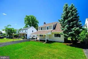 431 Holmes Rd, Morton, PA 19070 - Photo 4