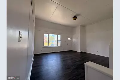 1402 Cosgrove Street, Marcus Hook, PA 19061 - Photo 2