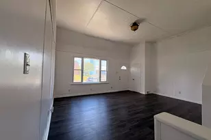 1402 Cosgrove St, Marcus Hook, PA 19061 - Photo 2