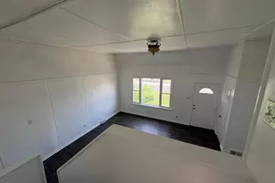 1402 Cosgrove St, Marcus Hook, PA 19061 - Photo 6
