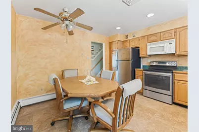 2165 Overlook Drive, Aston, PA 19014 - Photo 8