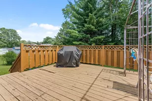 2165 Overlook Dr, Aston, PA 19014 - Photo 32