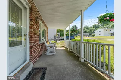 2165 Overlook Drive, Aston, PA 19014 - Photo 2