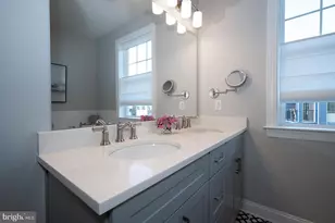 242 Charles Ellis Dr, Newtown Square, PA 19073 - Photo 32