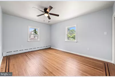 233 S Fairview Avenue, Upper Darby, PA 19082 - Photo 28