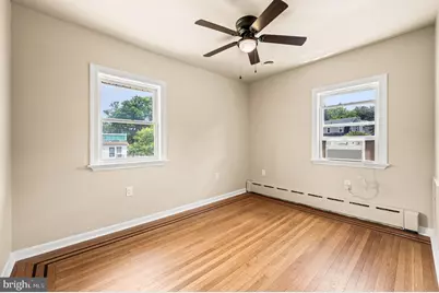 233 S Fairview Avenue, Upper Darby, PA 19082 - Photo 24