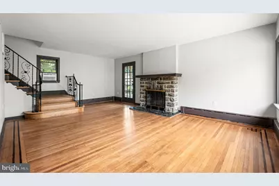 233 S Fairview Avenue, Upper Darby, PA 19082 - Photo 10