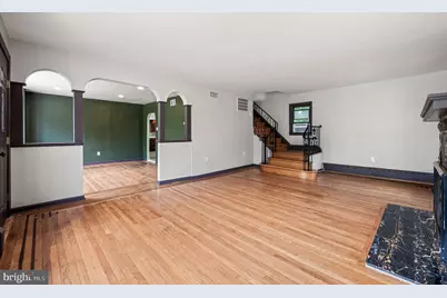 233 S Fairview Avenue, Upper Darby, PA 19082 - Photo 8