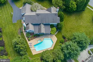 121 Spring Tree Dr, Newtown Square, PA 19073 - Photo 4