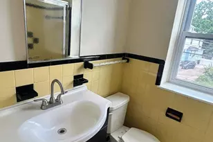 7801 Westview Ave, Upper Darby, PA 19082 - Photo 14