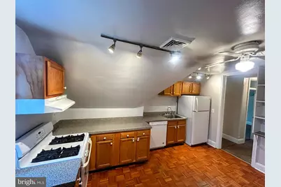 83 W Baltimore Avenue #3RD FLOOR, Lansdowne, PA 19050 - Photo 8