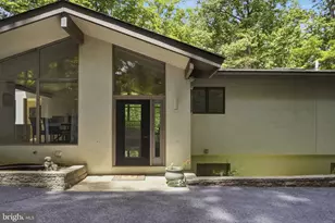 3220 Sawmill Rd, Newtown Square, PA 19073 - Photo 4