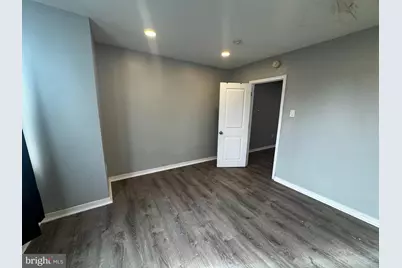 700 Lloyd Street, Chester, PA 19013 - Photo 32
