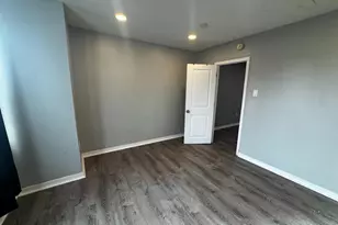 700 Lloyd St, Chester, PA 19013 - Photo 32
