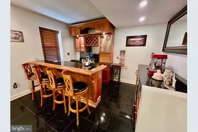 712 Carriage, Aston, PA 19014 - Photo 32