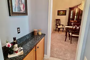 712 Carriage, Aston, PA 19014 - Photo 8