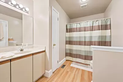 406 Carpenter Circle, Brookhaven, PA 19015 - Photo 18