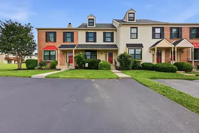 406 Carpenter Circle, Brookhaven, PA 19015 - Photo 2