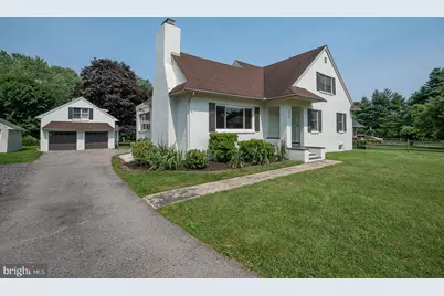 353 S Old Middletown Road, Media, PA 19063 - Photo 2