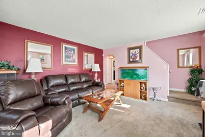 210 Walnut Road, Wallingford, PA 19086 - Photo 6