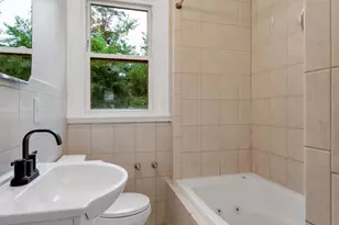 552 Larchwood Ave, Upper Darby, PA 19082 - Photo 18
