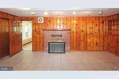 513 Cherry Tree Road, Aston, PA 19014 - Photo 8