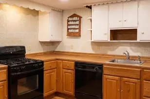 610 Darby Terrace, Darby, PA 19023 - Photo 6