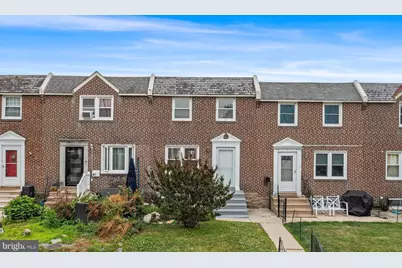 85 S Harwood Avenue, Upper Darby, PA 19082 - Photo 1