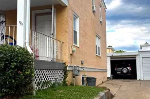 7214 Bradford Rd, Upper Darby, PA 19082 - Photo 4